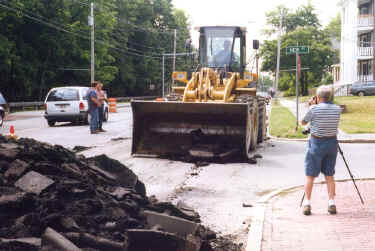 removalnewstchicaneOP30.jpg (72615 bytes)